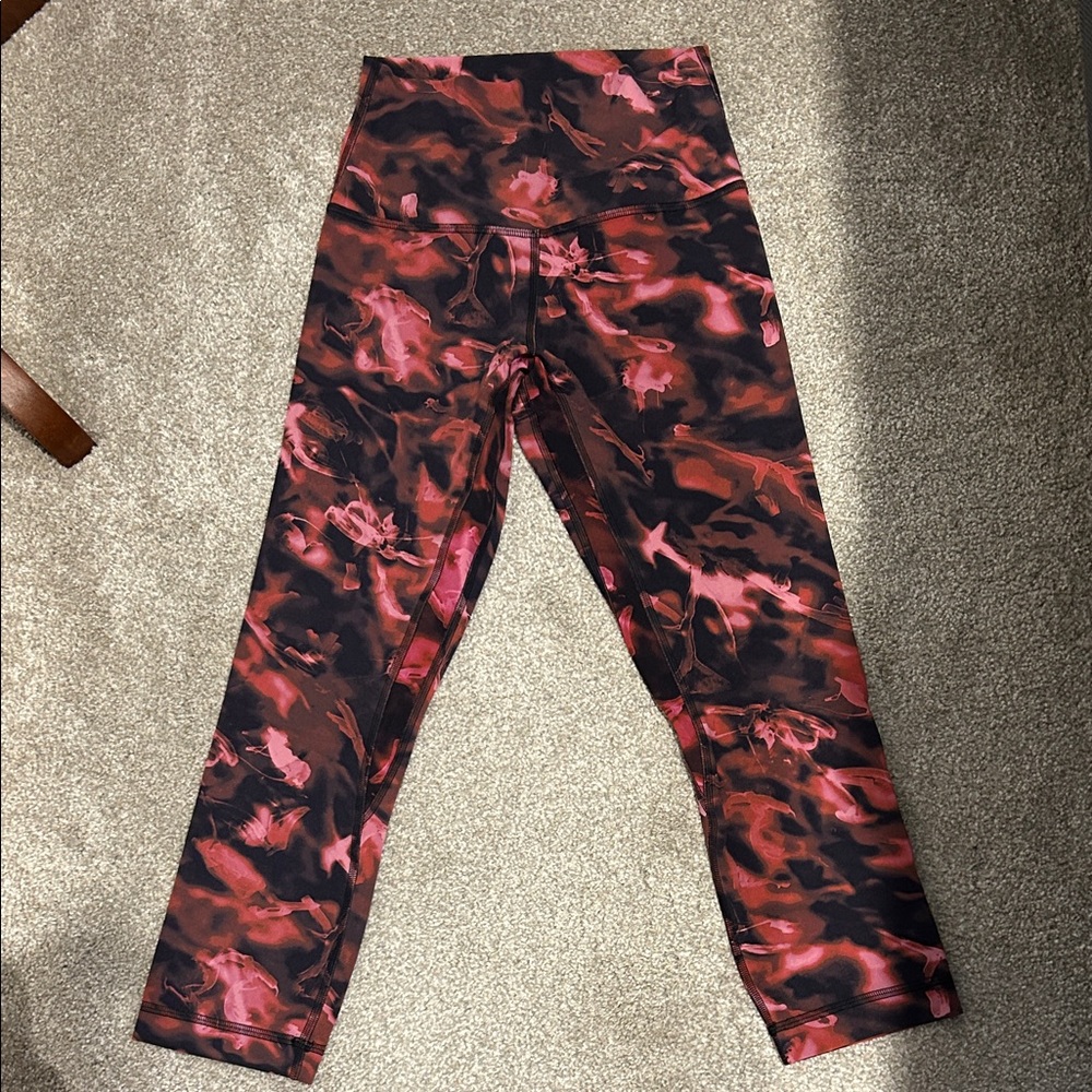 Lululemon Align 21” women’s red, pink and black Leggings